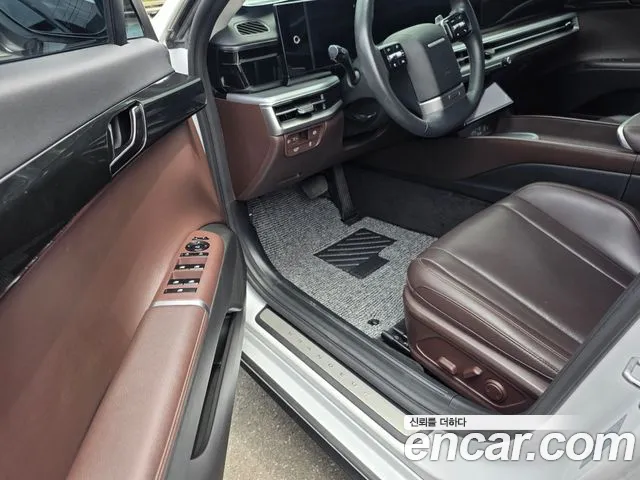 Hyundai Grandeur GN7 — Фото автомобиля 13