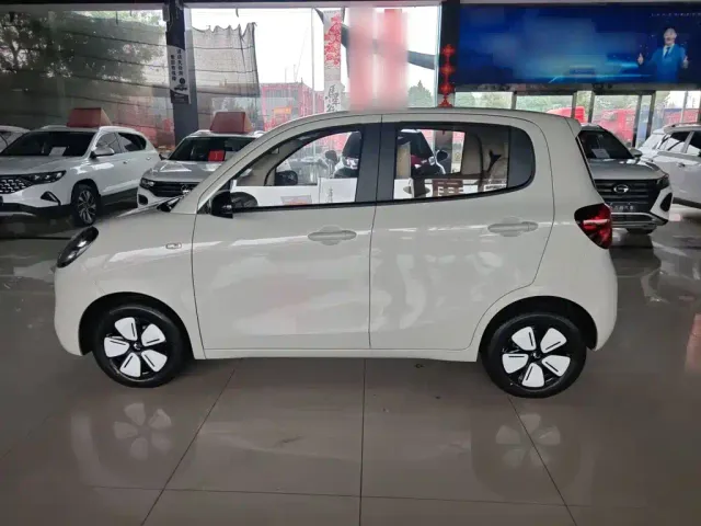 Wuling Hongguang Mini EV — Фото автомобиля 13