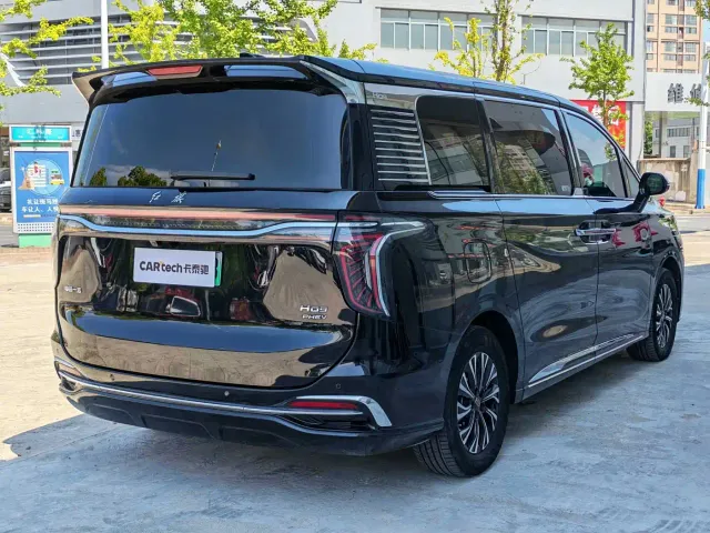 Hongqi HQ9 PHEV — Фото автомобиля 13