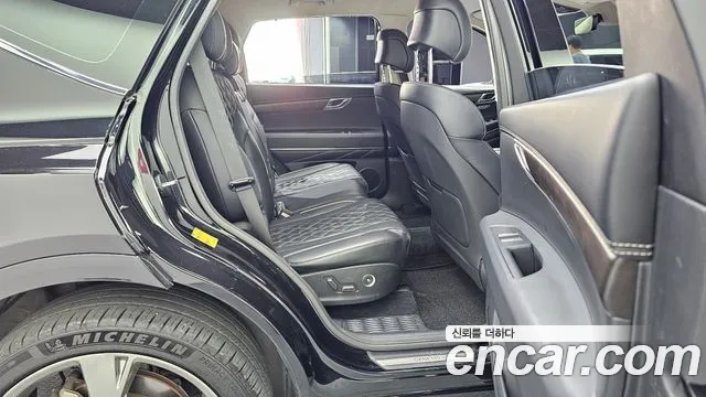 Genesis GV80 — Фото автомобиля 17