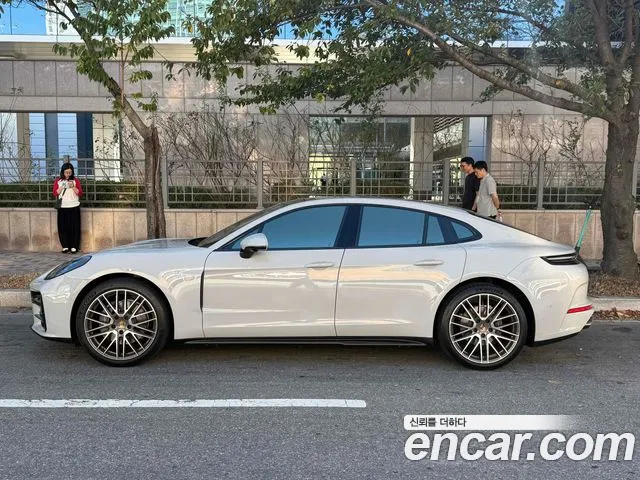 Porsche Panamera — Фото автомобиля 5