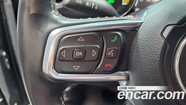 Jeep Wrangler JL — Фото автомобиля 20