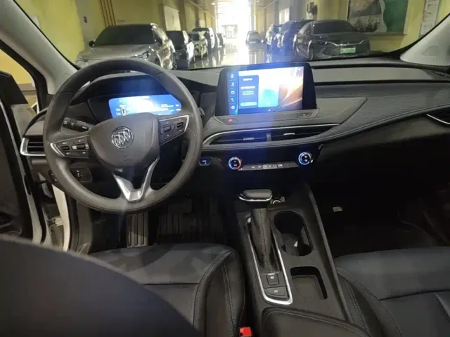 Buick Velite 6 — Фото автомобиля 12