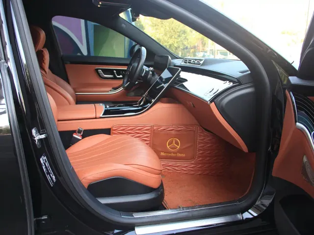 Mercedes-Benz S-Class — Фото автомобиля 17