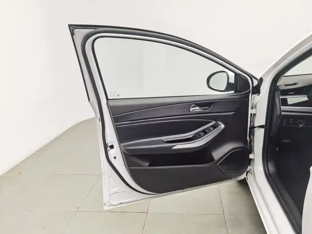 Chery Arrizo 5 — Фото автомобиля 8