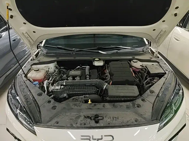 BYD Seal 06 — Фото автомобиля 19