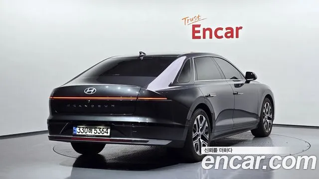 Hyundai Grandeur GN7 — Фото автомобиля 2