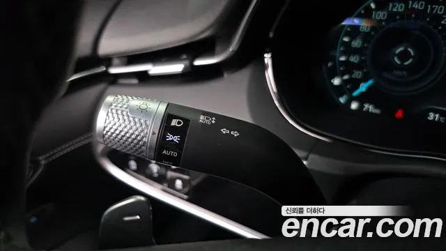 Genesis GV70 2.5T Бензин 2WD — Фото автомобиля 26