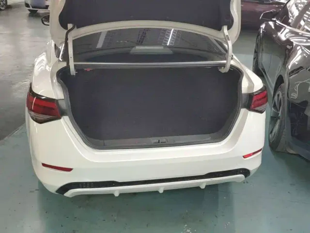 Nissan Sylphy — Фото автомобиля 18