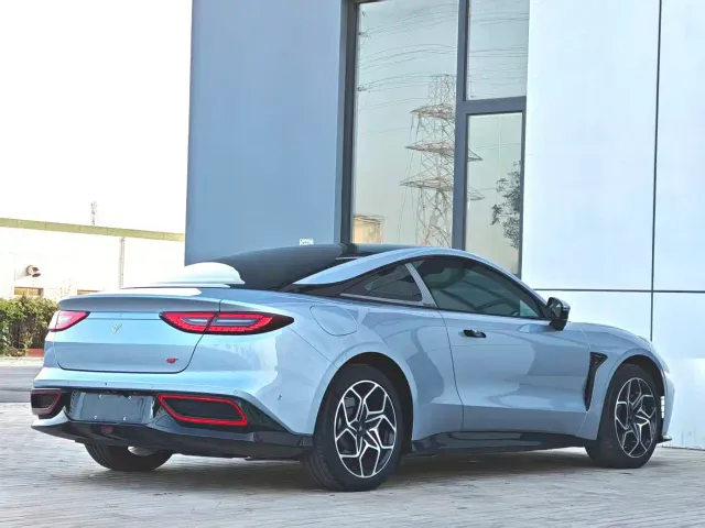 Hozon Neta GT — Фото автомобиля 7