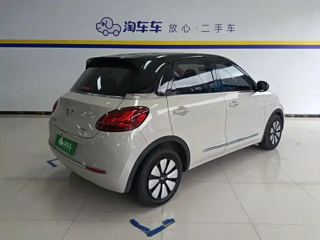 Wuling Bingo — Фото автомобиля 3
