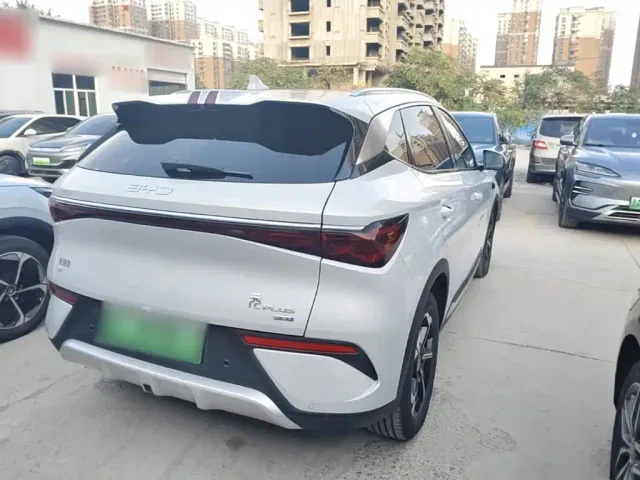 BYD Yuan PLUS — Фото автомобиля 6