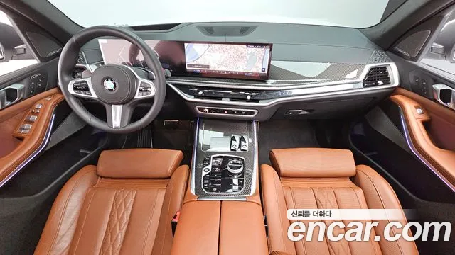 BMW X7 — Фото автомобиля 7
