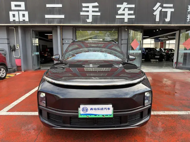 Фотография автомобиля — Li Auto L8