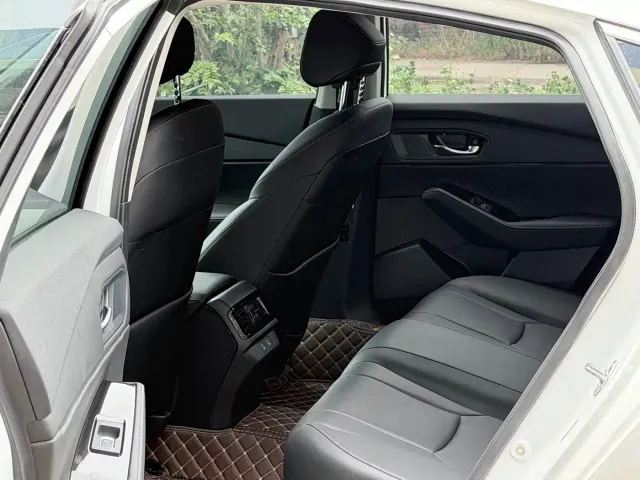 Honda Accord — Фото автомобиля 8