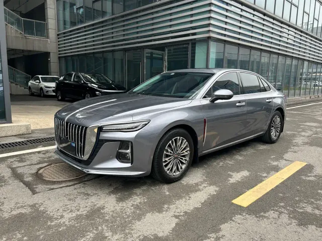 Фотография автомобиля — Hongqi H5