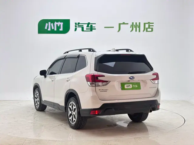 Subaru Forester — Фото автомобиля 5