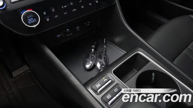 Hyundai Sonata — Фото автомобиля 25