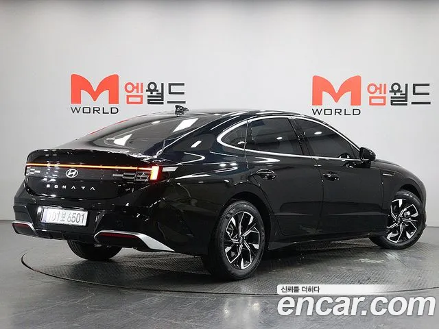 Hyundai Sonata — Фото автомобиля 3
