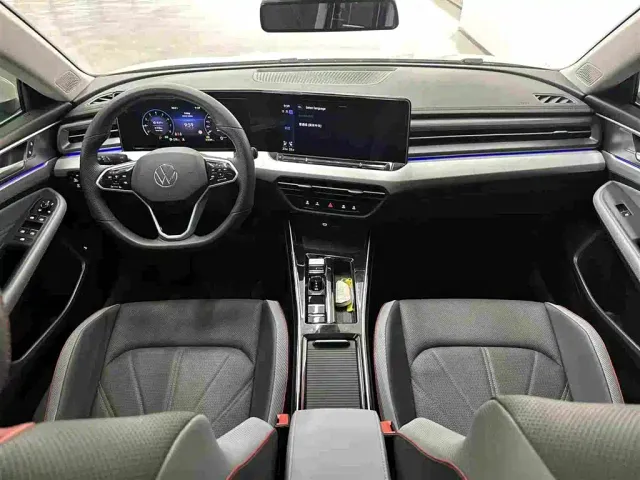 Volkswagen Lamando — Фото автомобиля 10
