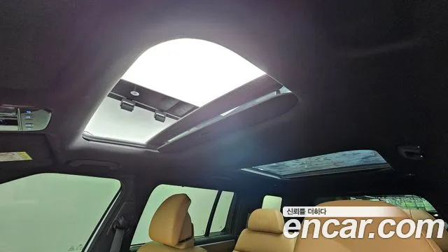 Hyundai Santa Fe MX5 — Фото автомобиля 13