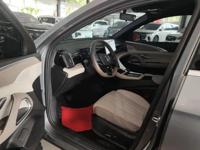 BYD Song Pro — Фото автомобиля 15