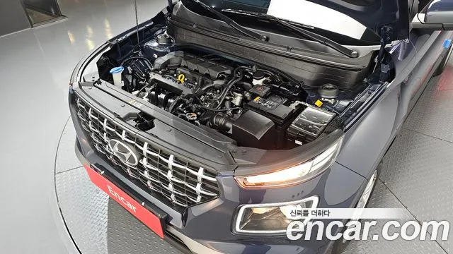 Hyundai Venue — Фото автомобиля 9
