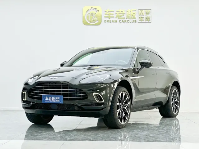 Фотография автомобиля — Aston Martin DBX