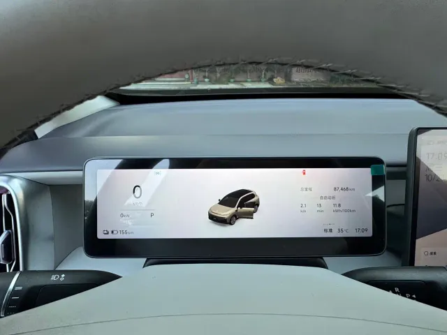 Leapmotor B10 — Фото автомобиля 19