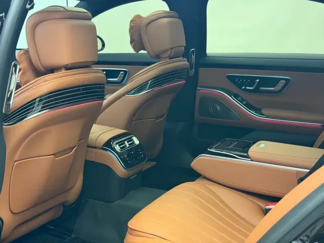 Mercedes-Benz S-Class — Фото автомобиля 7