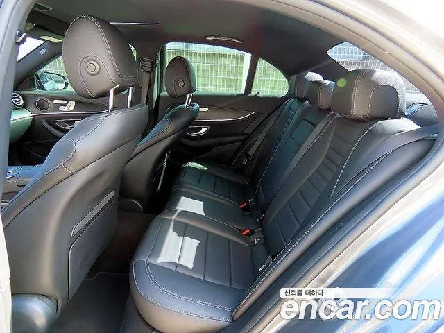 Mercedes-Benz E-Class W213 — Фото автомобиля 6