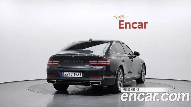 Genesis G80 Бензин 2.5 турбо AWD — Фото автомобиля 4