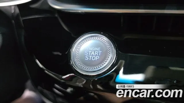 Genesis G80 Бензин 2.5 турбо AWD — Фото автомобиля 25