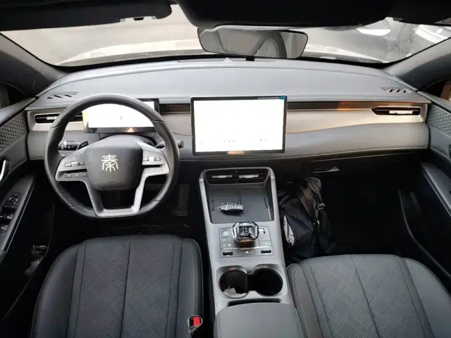 BYD Qin PLUS — Фото автомобиля 9