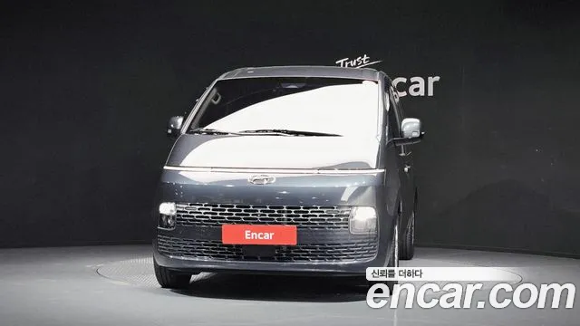Hyundai Staria — Фото автомобиля 3