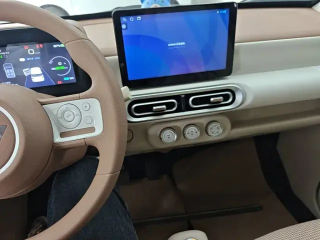 Wuling Hongguang Mini EV — Фото автомобиля 12