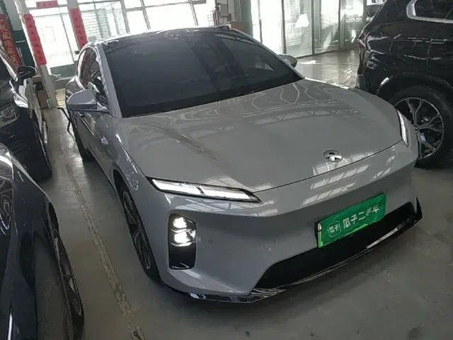 Nio ET5 Touring — Фото автомобиля 3