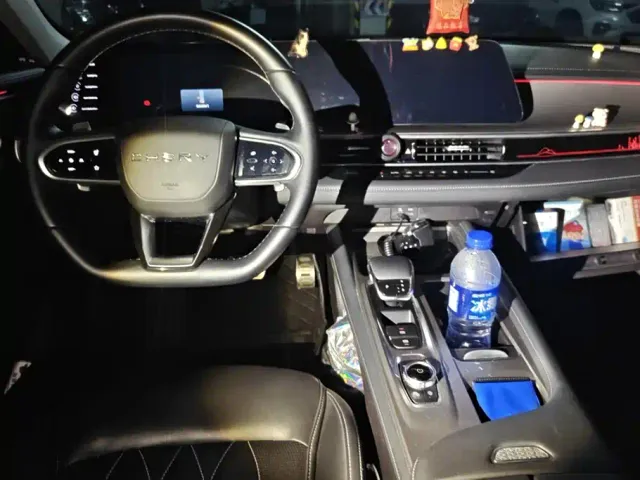 Chery Arrizo 8 — Фото автомобиля 12
