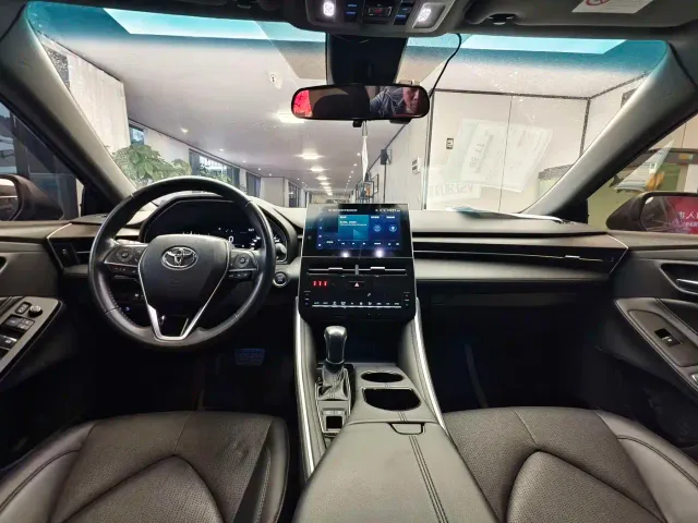 Toyota Avalon — Фото автомобиля 14