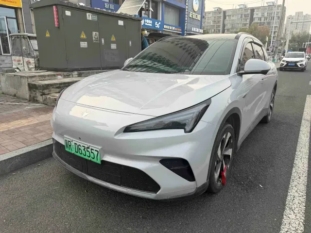 Фотография автомобиля — Arcfox Alpha T5