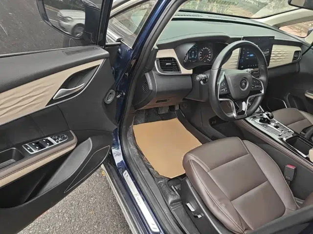 BYD Song MAX — Фото автомобиля 15