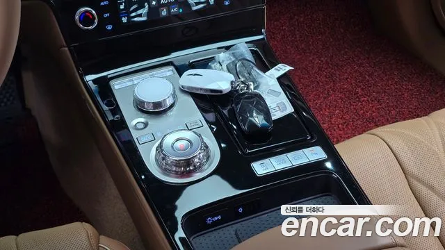 Genesis G80 Бензин 2.5 турбо AWD — Фото автомобиля 9