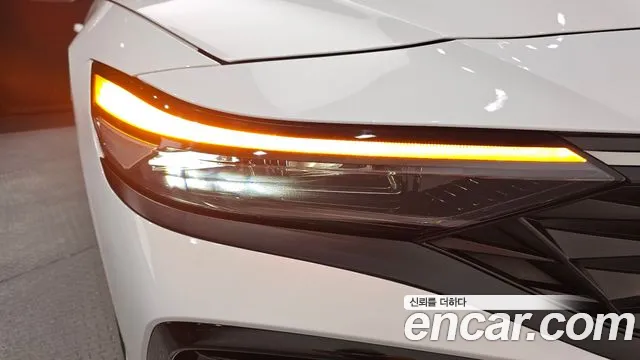Hyundai AVANTE Новый Avante (CN7) — Фото автомобиля 22