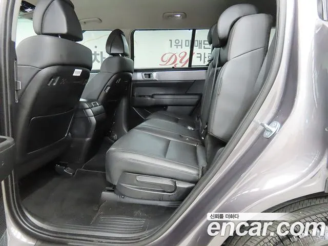 Hyundai Santafe Santa Fe (MX5) Бензин 2.5T 2WD — Фото автомобиля 10