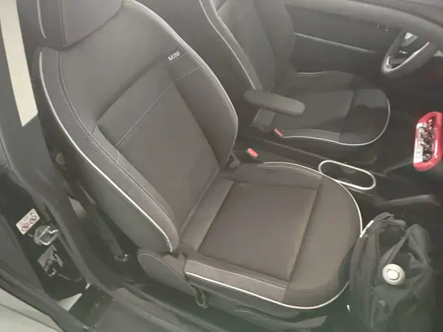 MINI Cooper — Фото автомобиля 16