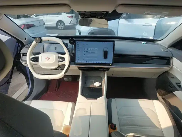 Dongfeng eπ 007 — Фото автомобиля 9