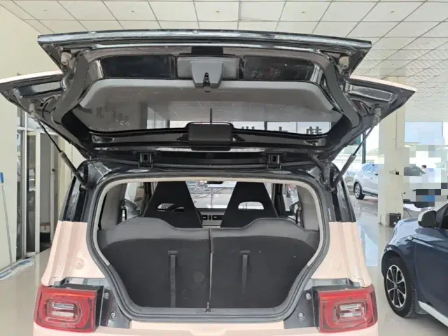 Wuling Hongguang Mini EV — Фото автомобиля 18