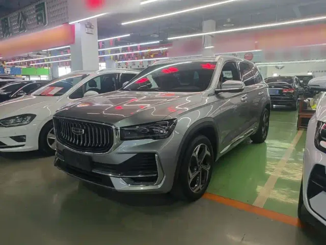 Фотография автомобиля — Geely Xingyue L
