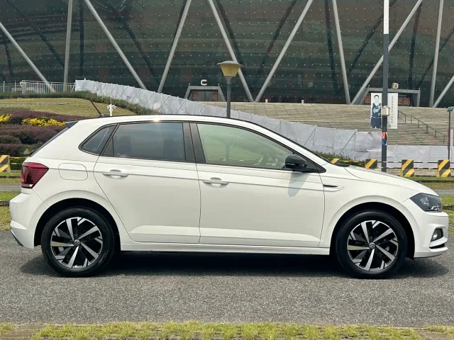 Volkswagen Polo — Фото автомобиля 6
