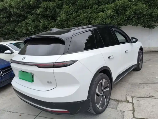Nio ES6 — Фото автомобиля 6